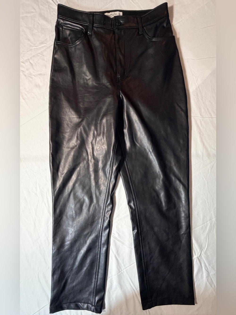 Abercrombie & Fitch Vegan Leather 90s Straight Pants Black Size 8.